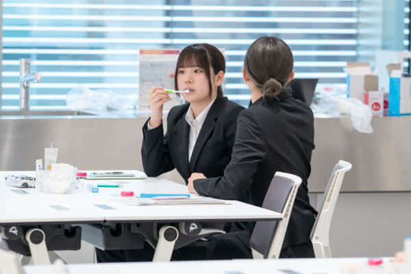 企業訪問の様子