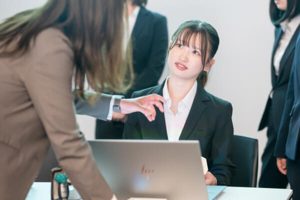 企業訪問の様子