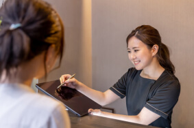 様々な職業の学生のイメージ